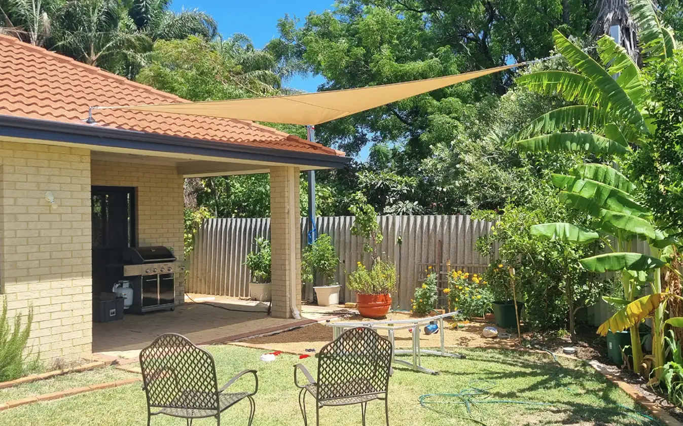 12a4a1037b57c48776a87bbf70762e3f1d5fc33c